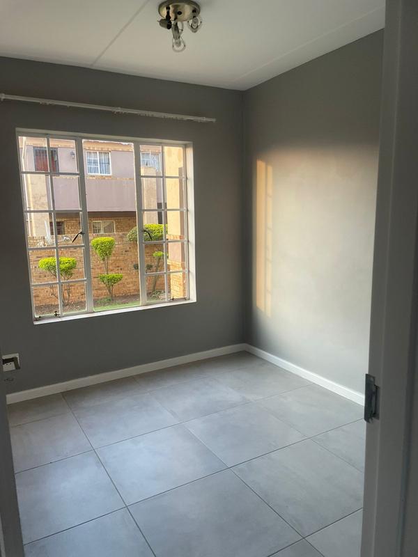 3 Bedroom Property for Sale in Monyakeng Free State